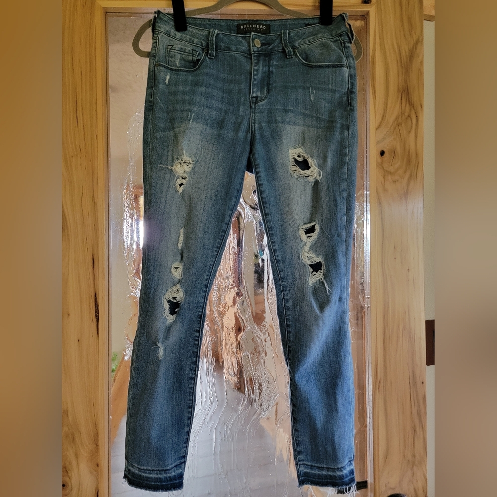 Bullhead Denim Blue Vintage Rip & Repair Style Skinny Jeans